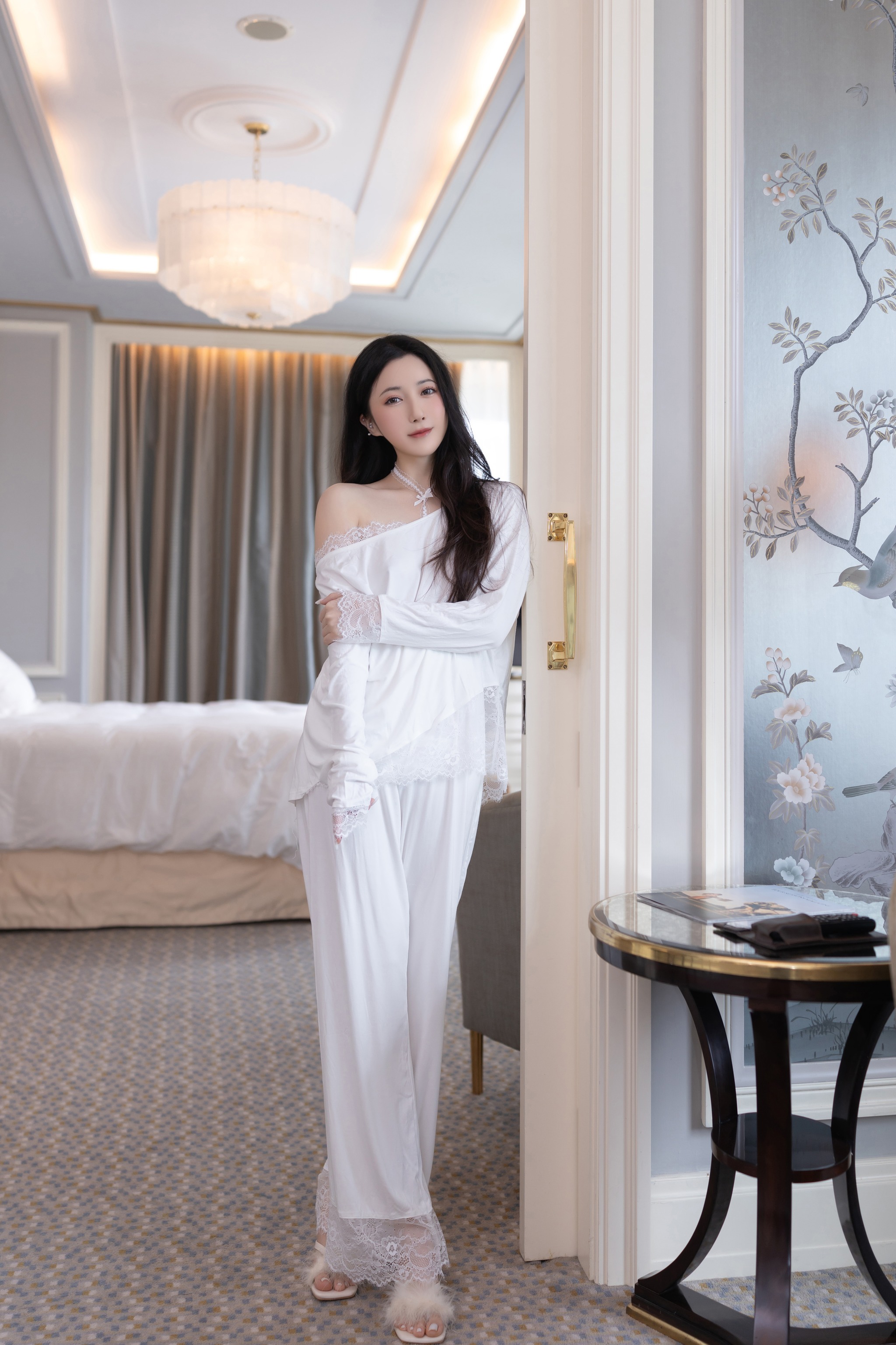 图片[1]-鱼子酱Fish – NO.230 （私拍） 《温柔姐姐》写真[120P]-XikXak